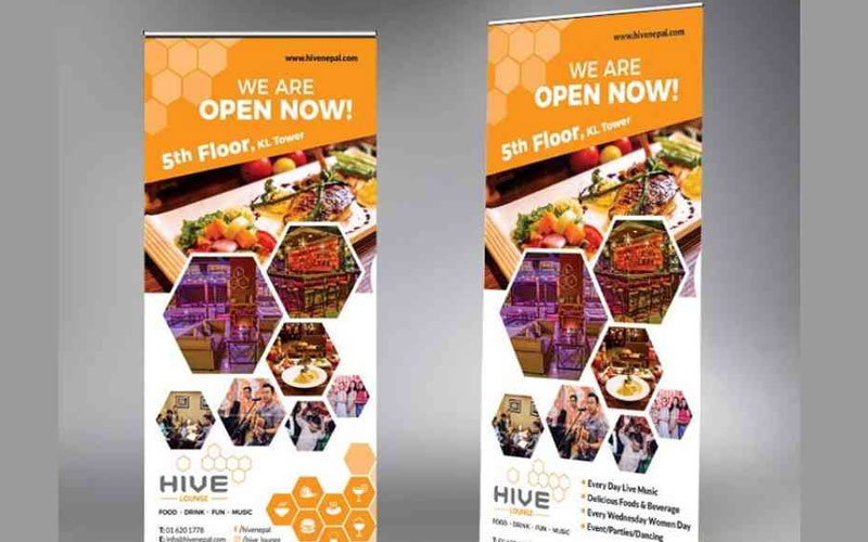 Roll Up Standee